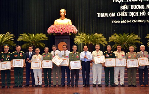 Contributors to historic Ho Chi Minh campaign honored - ảnh 1